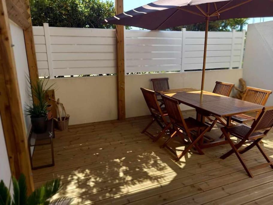 Appartement 100 M2 Terrasse Piscine グリュイッサン エクステリア 写真