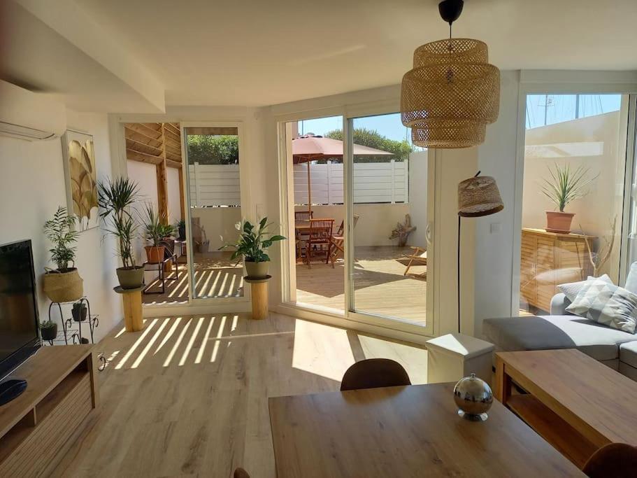 Appartement 100 M2 Terrasse Piscine グリュイッサン エクステリア 写真